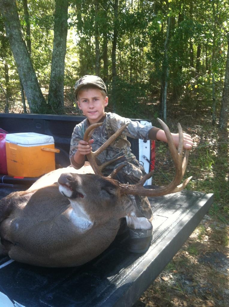 Whitetails Hunts